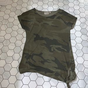 Camo t-shirt